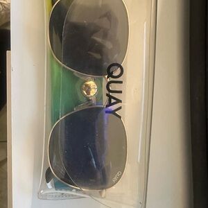 Quay Australia Jezabell Round Sunglasses